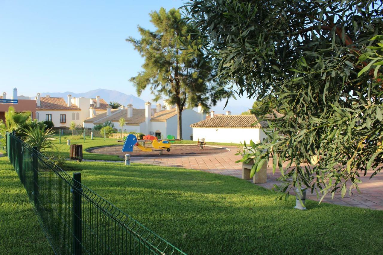 Duquesa Suites. Manilva San Luis de Sabinillas Exterior foto